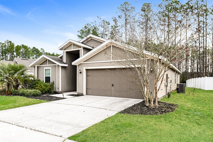 Building Photo - 77830 Lumber Creek Blvd