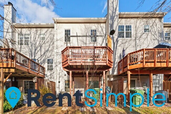 Building Photo - 13136 Ashnut Ln