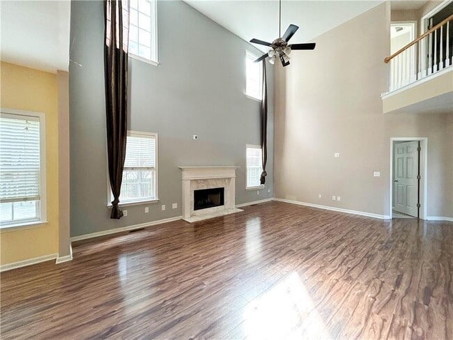 Building Photo - 3733 Roxtree Trace Dr NE