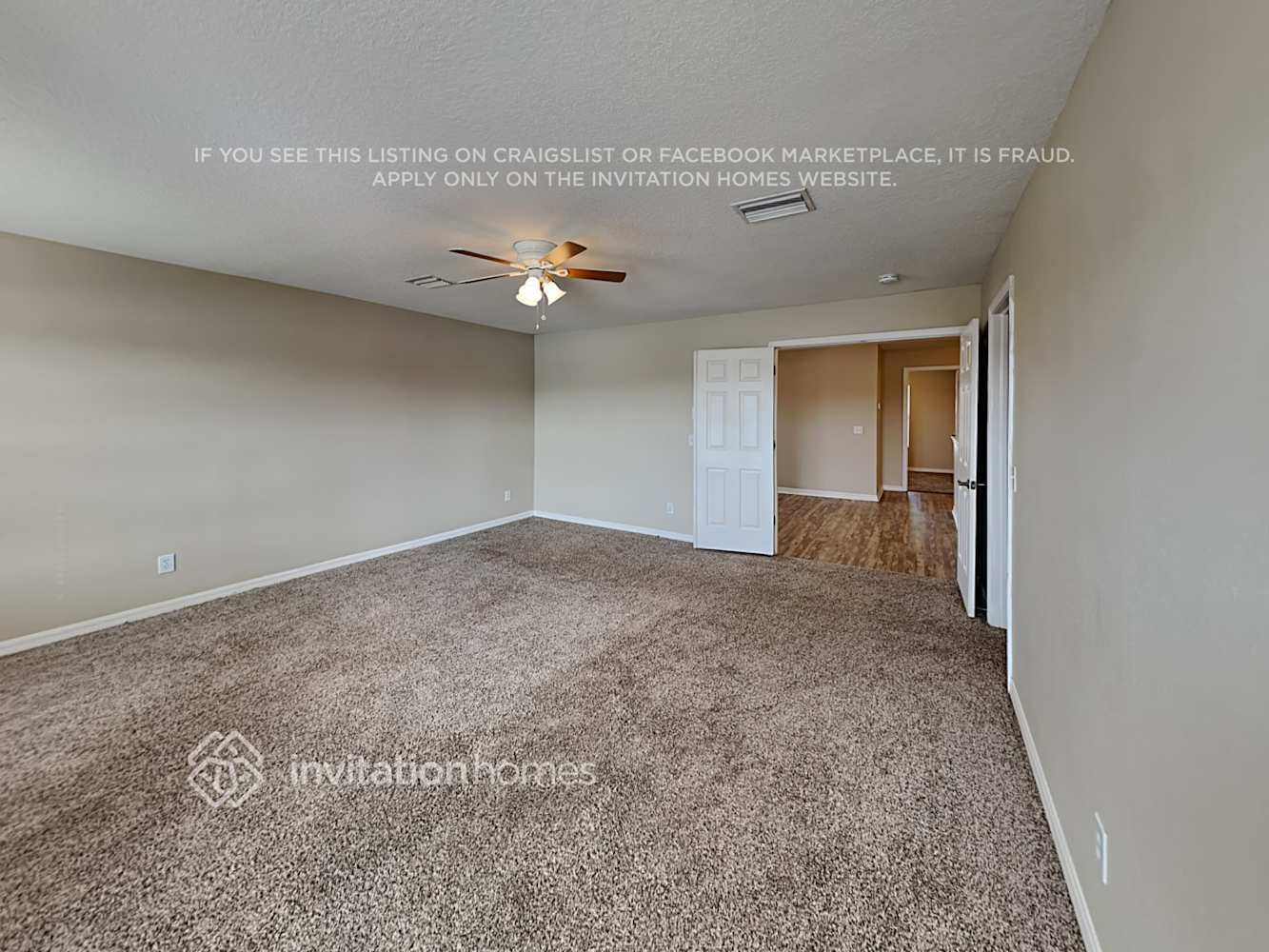 Building Photo - 11041 Golden Silence Dr