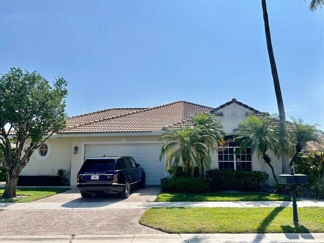 Primary Photo - 2921 Twin Oaks Way