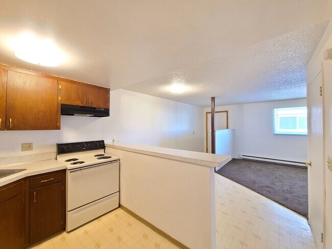 Building Photo - 2118 E Boone Ave