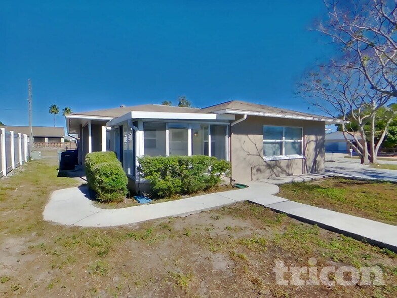 Building Photo - 6320 Moog Rd