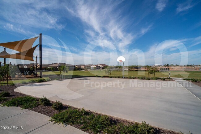 Building Photo - 9432 W Roma Ave