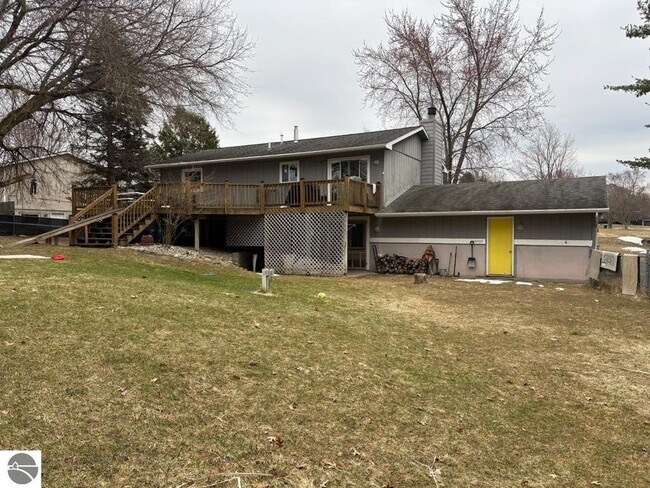 Building Photo - 3134 Horseshoe Dr