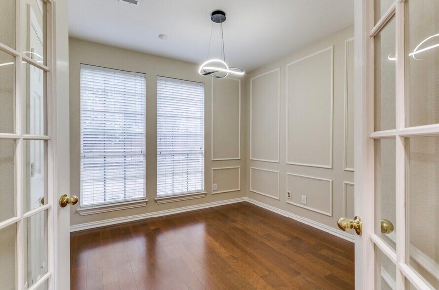 Building Photo - 602 Signet Ct