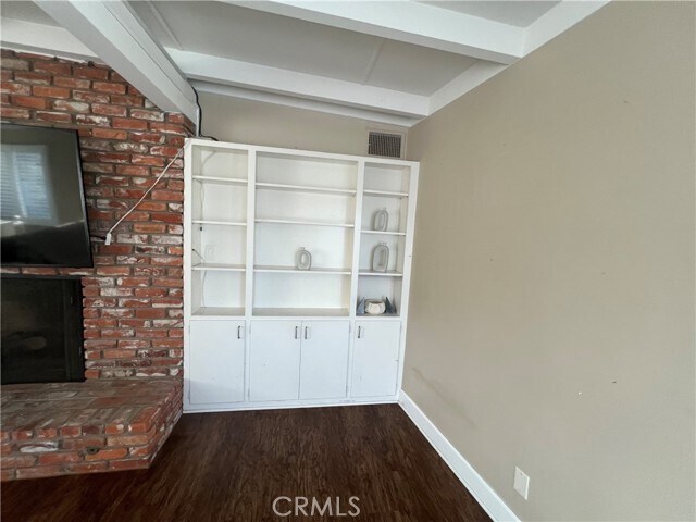Building Photo - 111 19th St