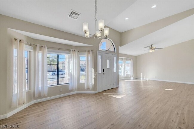 Building Photo - 904 Swift Bear St