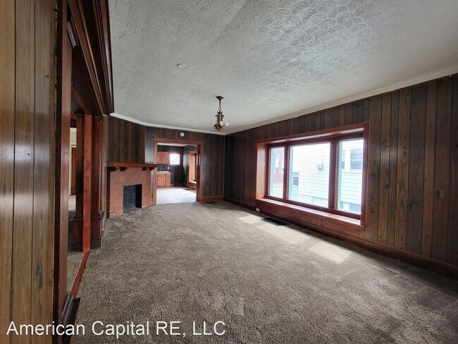 Building Photo - 5 br, 1.5 bath House - 647 Pennsylvania Ave