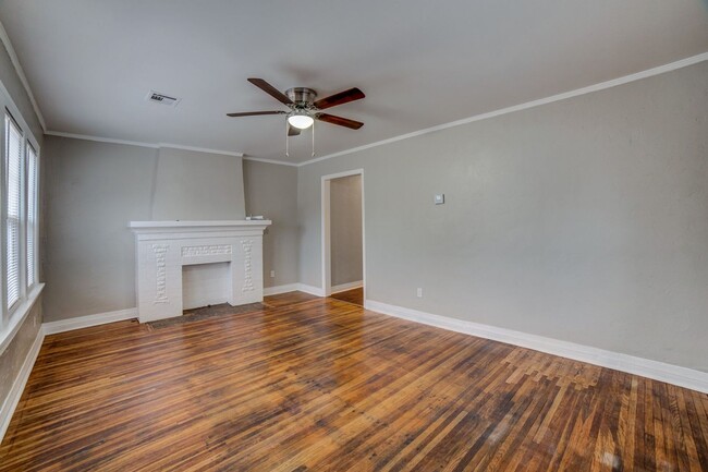 Building Photo - North Denver Avenue - 1629/1631