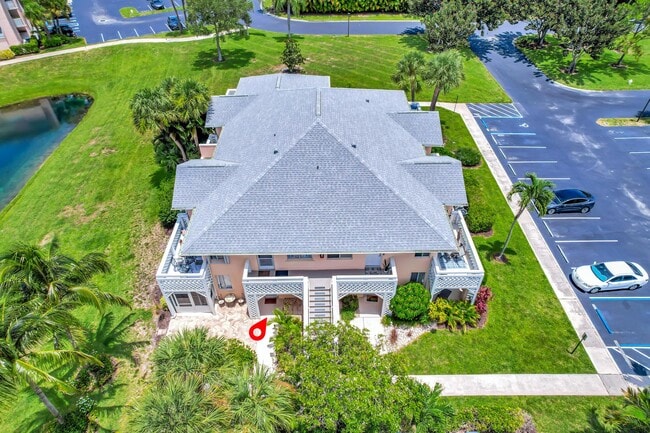 Building Photo - 353 S US Hwy 1