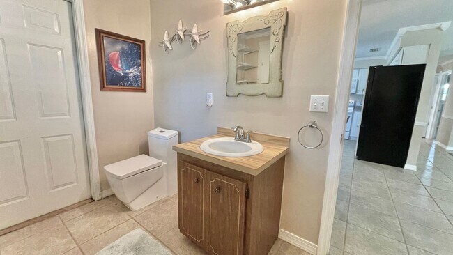 Building Photo - Two bedroom two bath Canal front rental ho...