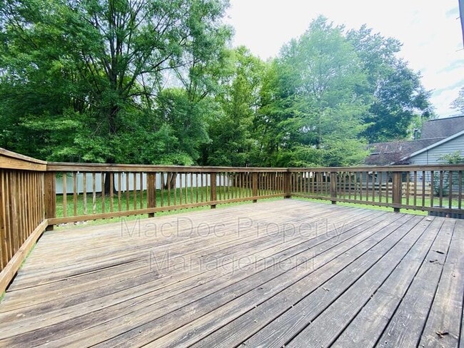 Building Photo - 10717 S Jamie Pl