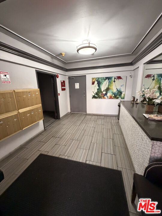 Building Photo - 910 S Bedford St