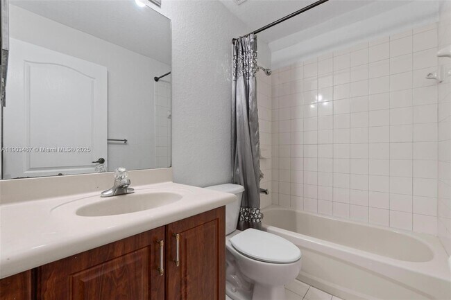 Building Photo - 8394 NW 113th Path