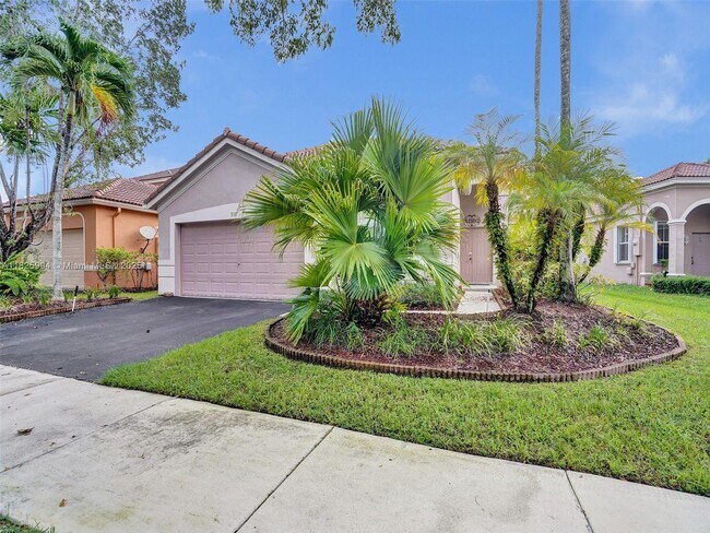 Building Photo - 938 Bluewood Terrace