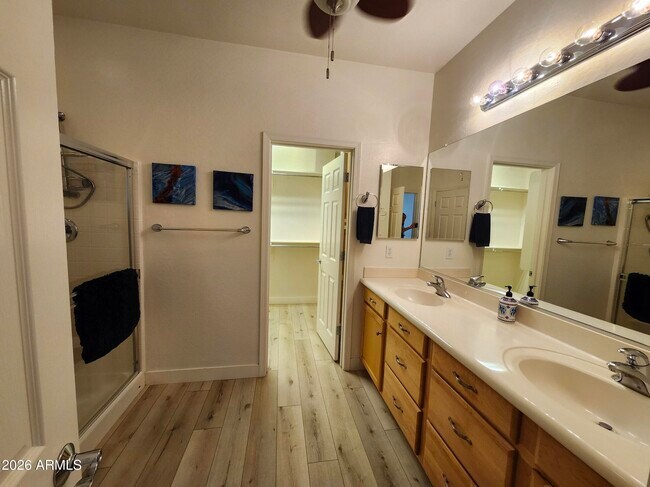 Building Photo - 12864 W Hedge Hog Pl