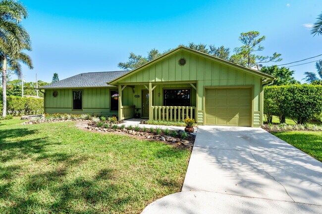 Building Photo - 11989 Persimmon Blvd