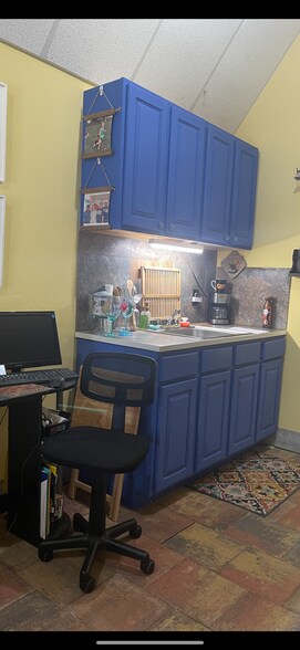 Building Photo - 1960 Florida Ave