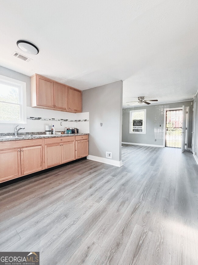 Building Photo - 1782 Cahoon St SW