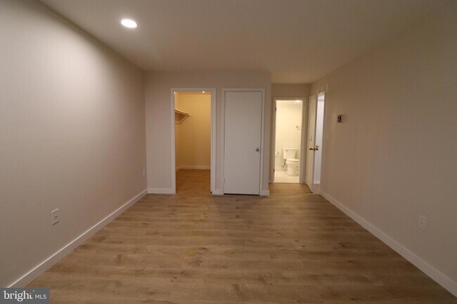 Building Photo - 7505 Democracy Blvd