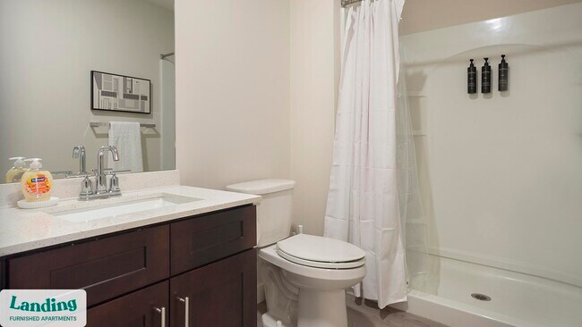 Building Photo - 2 Trl Run