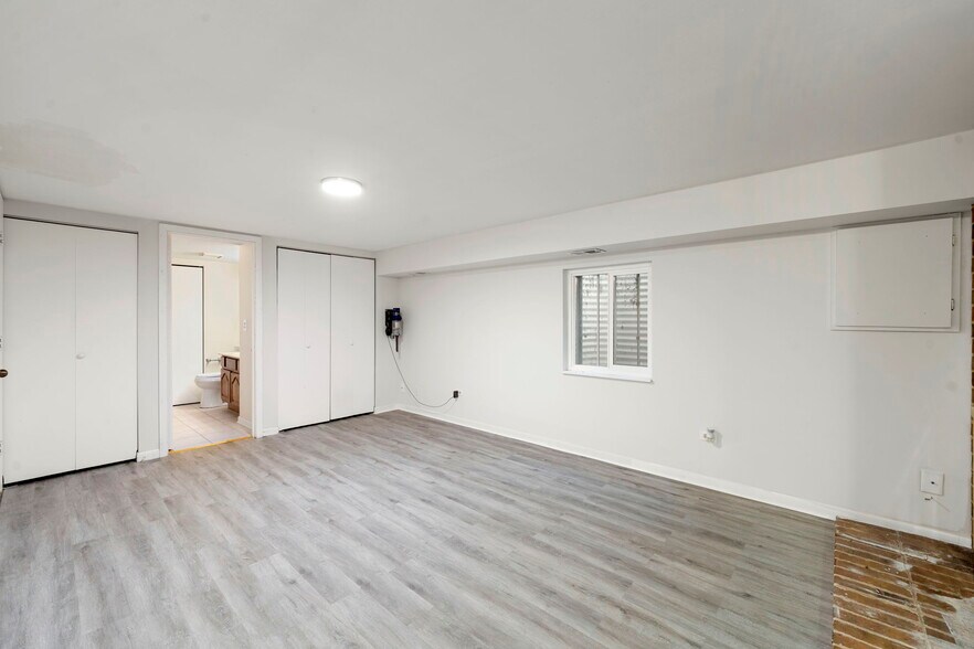 Building Photo - 136 Mohawk Trl