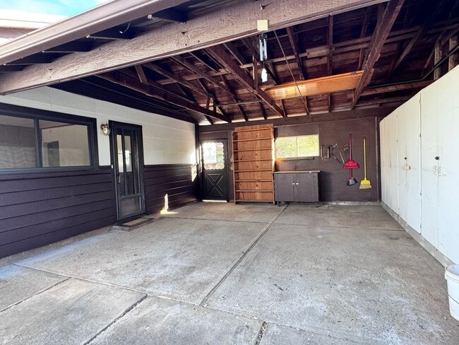 Building Photo - Gorgeous .5 acre lot in Auburn