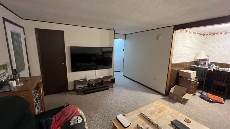 Building Photo - 301 Ardmore Dr