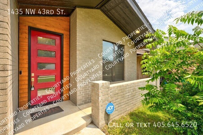 Building Photo - 1435 NW 43rd St