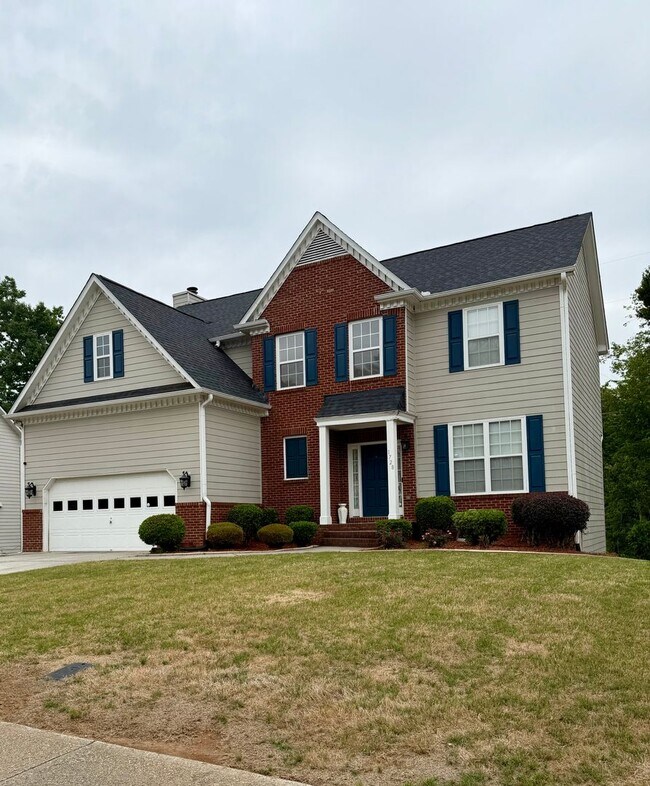 Building Photo - Stunning 5BR Retreat in Gated Village at Telfair
