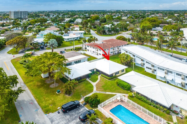 Building Photo - 2757 NE 29th Ave