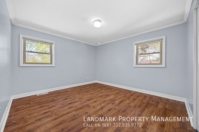 Building Photo - 336 Waldmann Dr