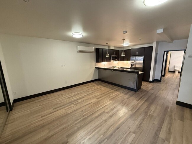 Interior Photo - The Metropolitan Building