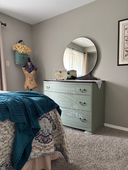 2nd bedroom - 703 N 29th St