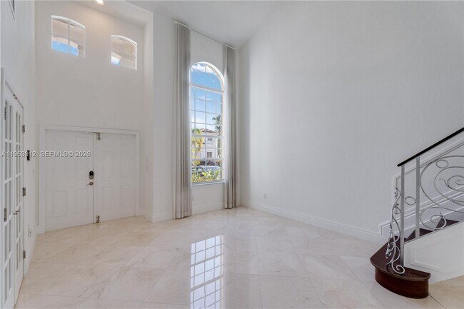 Building Photo - 7044 NW 115th Ct