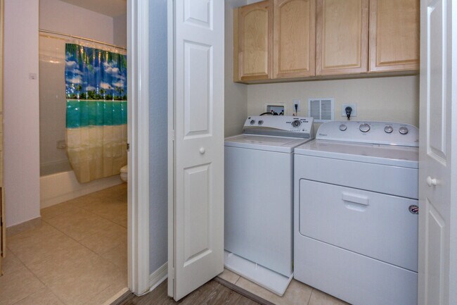 Building Photo - 115 Seagrape Dr