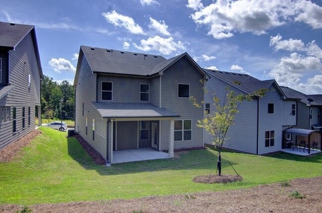 Building Photo - 7731 Silk Tree Pointe