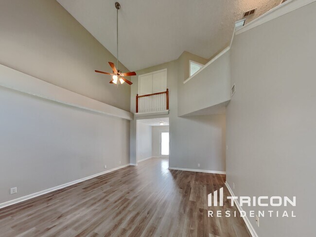 Building Photo - 2819 Elijah Dr