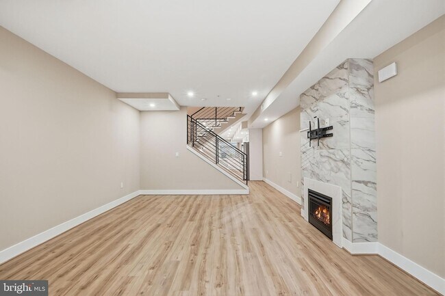 Building Photo - 3620 13th St NW