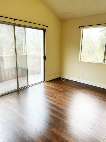Bedroom - 4166 Garden Ave