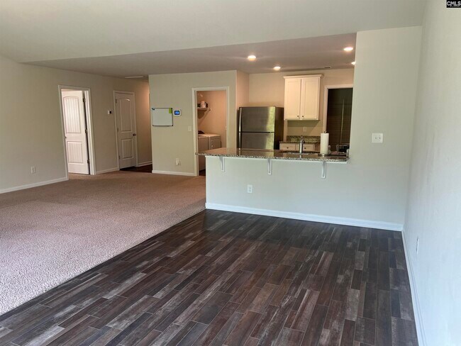 Building Photo - 127 Sundew Rd