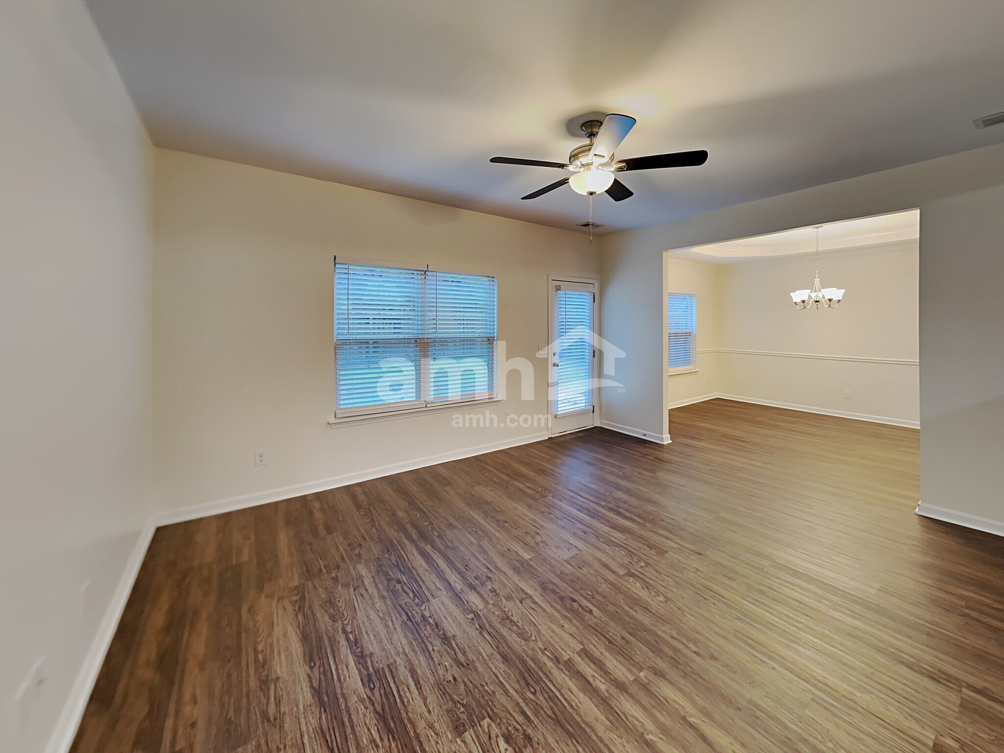 Building Photo - 343 Alcovy Way