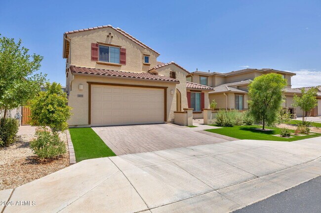 Building Photo - 5819 N 88th Ln
