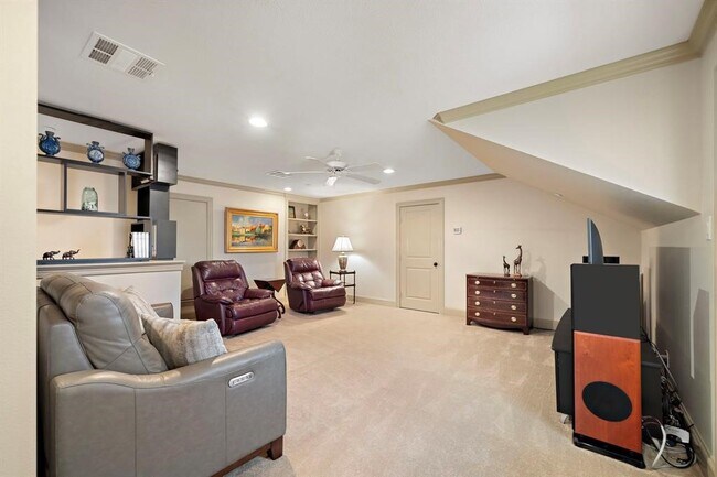 Building Photo - 1308 Lake Pointe Pkwy