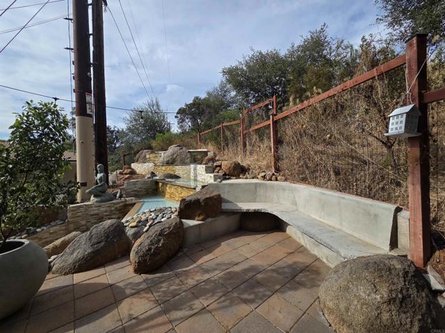 Building Photo - 1165 Midway Dr