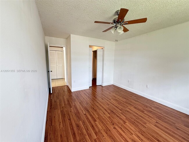 Building Photo - 21393 NE 8th Ct