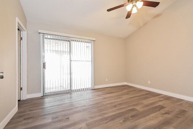 Building Photo - 4007 Mystic Canyon Ct