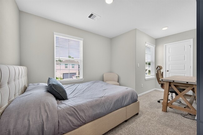 Building Photo - 8453 Sweet Cherry Ln
