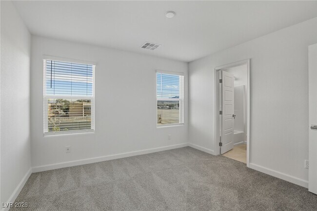 Building Photo - 4971 Aitana Ave